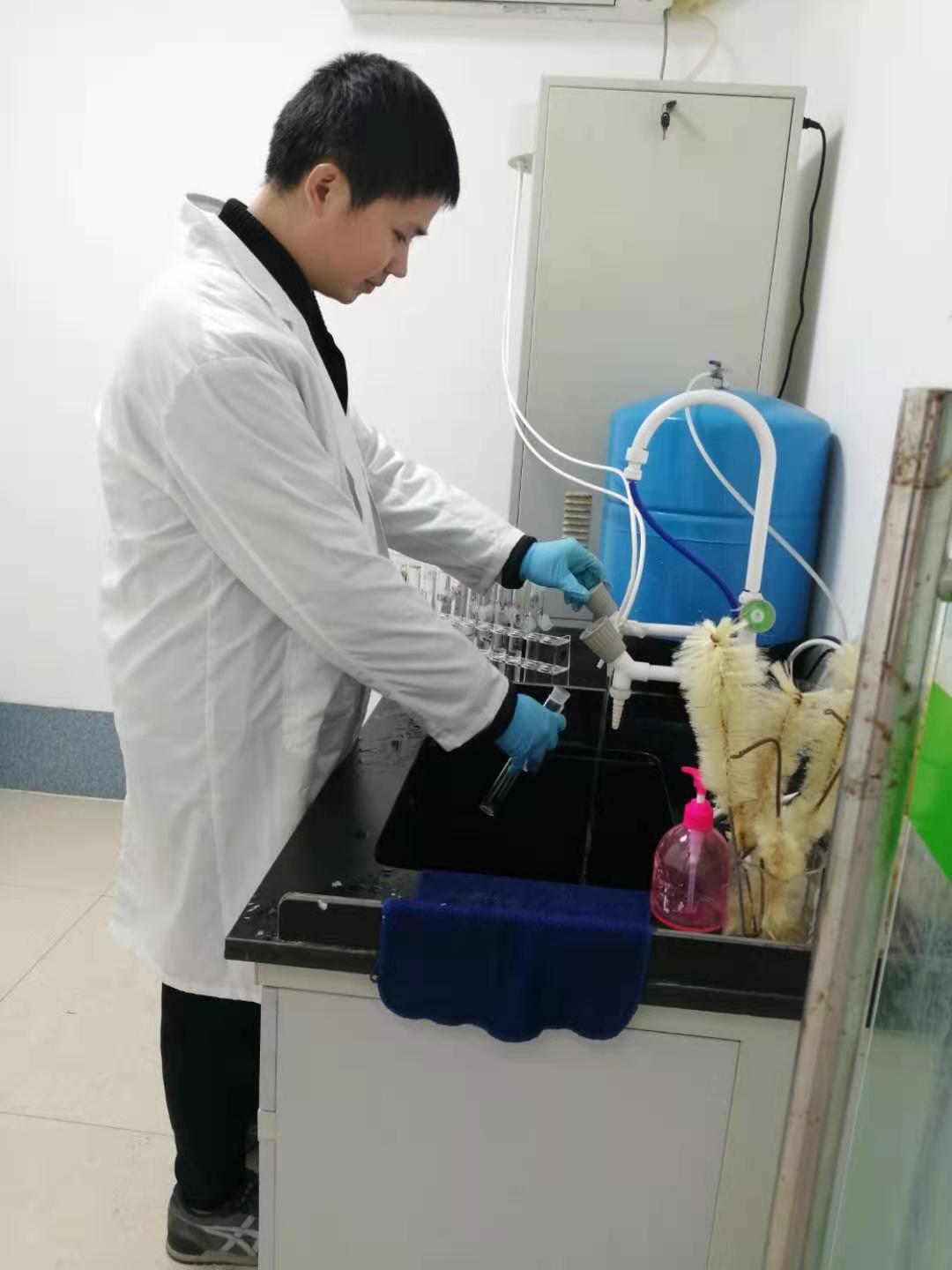 以品質(zhì)鑄造凈界，以專業(yè)清潔未來(lái)